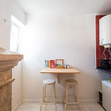 The White Principe Real