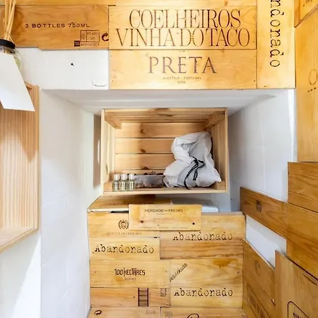 Apartment The White Principe Real Lissabon